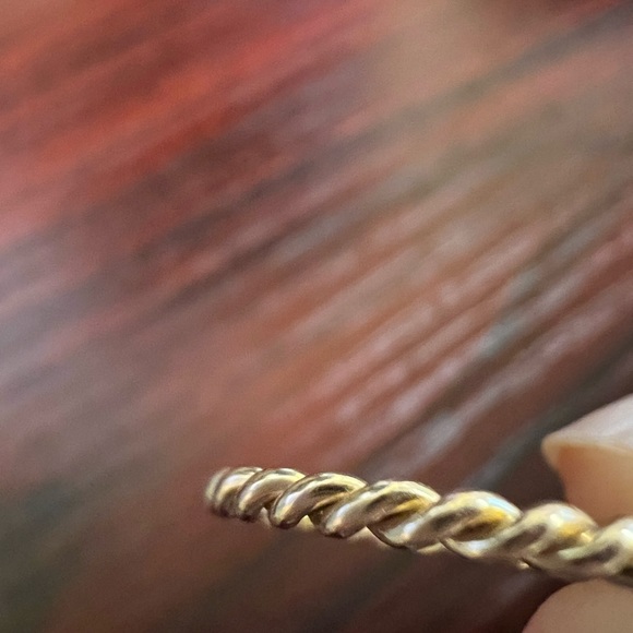 Aurate 14k rose gold twist ring - Picture 3 of 3